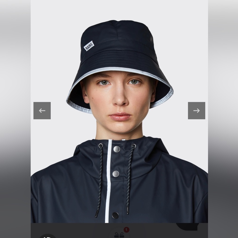 Rains Bucket Hat Navy Reflective, S2 - M/L-L/XL, Brand new with tags. Unisex.